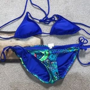 Small top medium bottoms